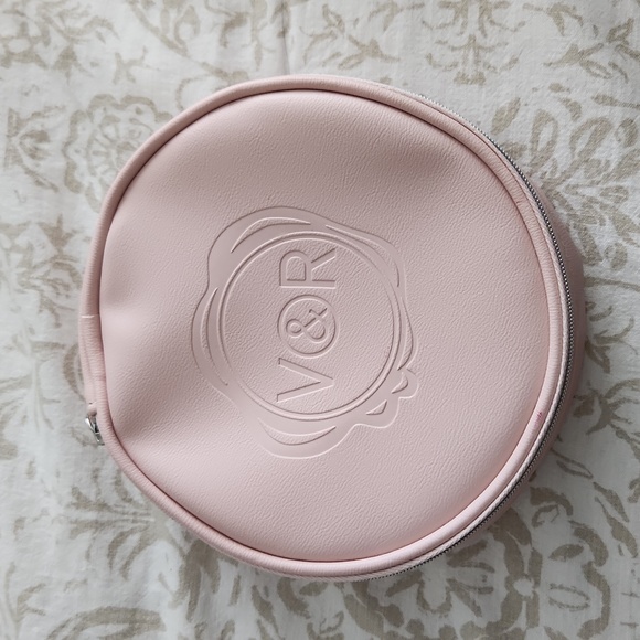 Viktor & Rolf - Picture 2 of 2